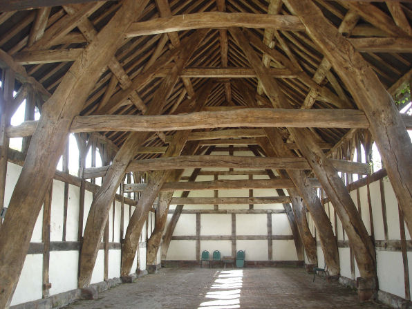 Cruck barn, Arley Hall